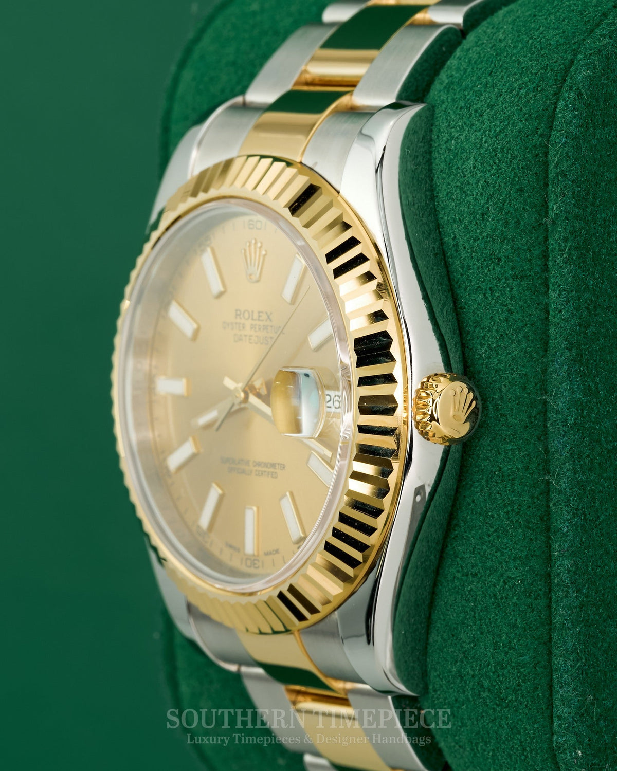 41mm Rolex Datejust in 18kt Yellow Gold and Stainless with Champagne Stick Dial on Oyster (Ref: 116333)(Year: 2011)(Box & Papers)