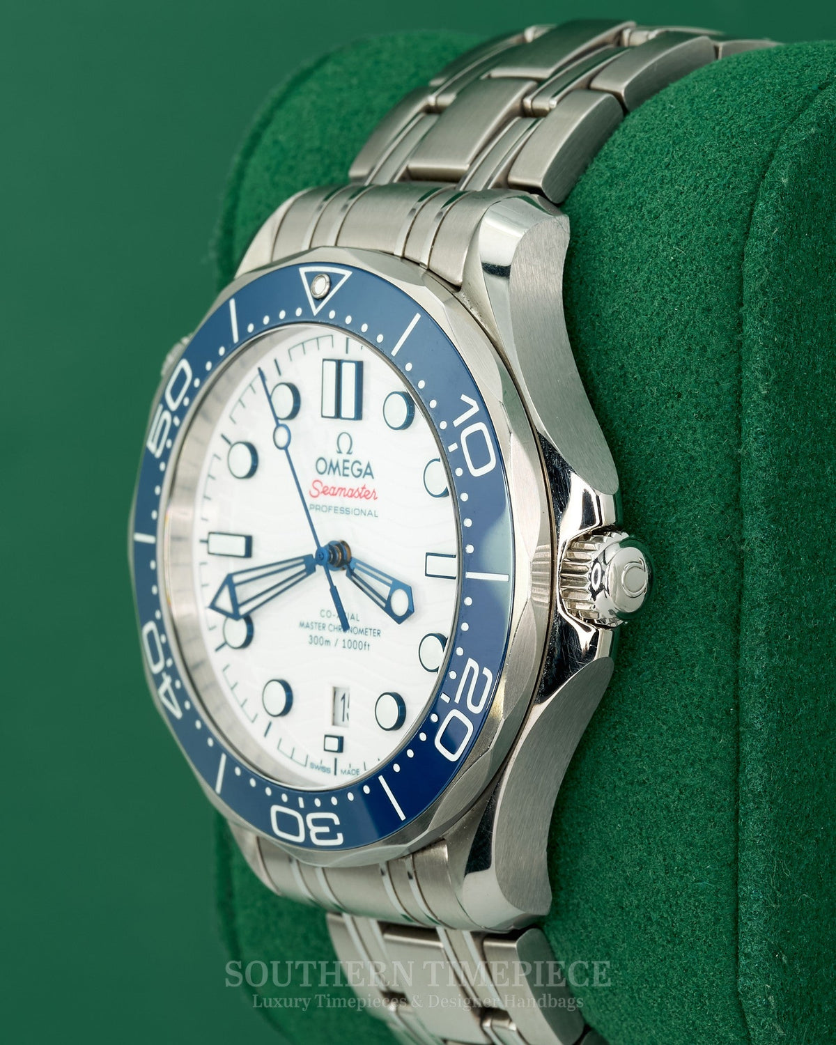 42mm Omega Seamaster "Tokyo Olympics 2020" with White Dial/Blue Bezel in Stainless Steel (Ref: 52230422004001)(Year: 2021)(Box & Papers)