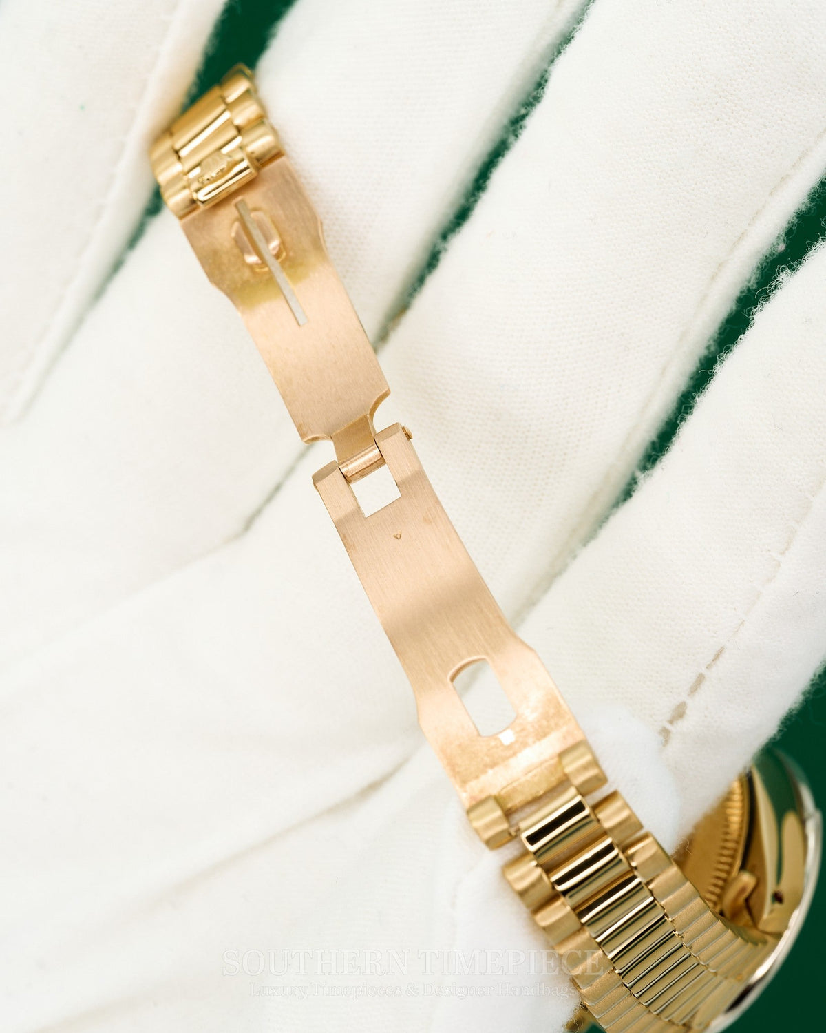 26mm Rolex Datejust "President" with a Custom Champagne Diamond Dial and Diamond Bezel in Solid 18kt Yellow Gold (Ref: 6917/8)(Year: 1983)