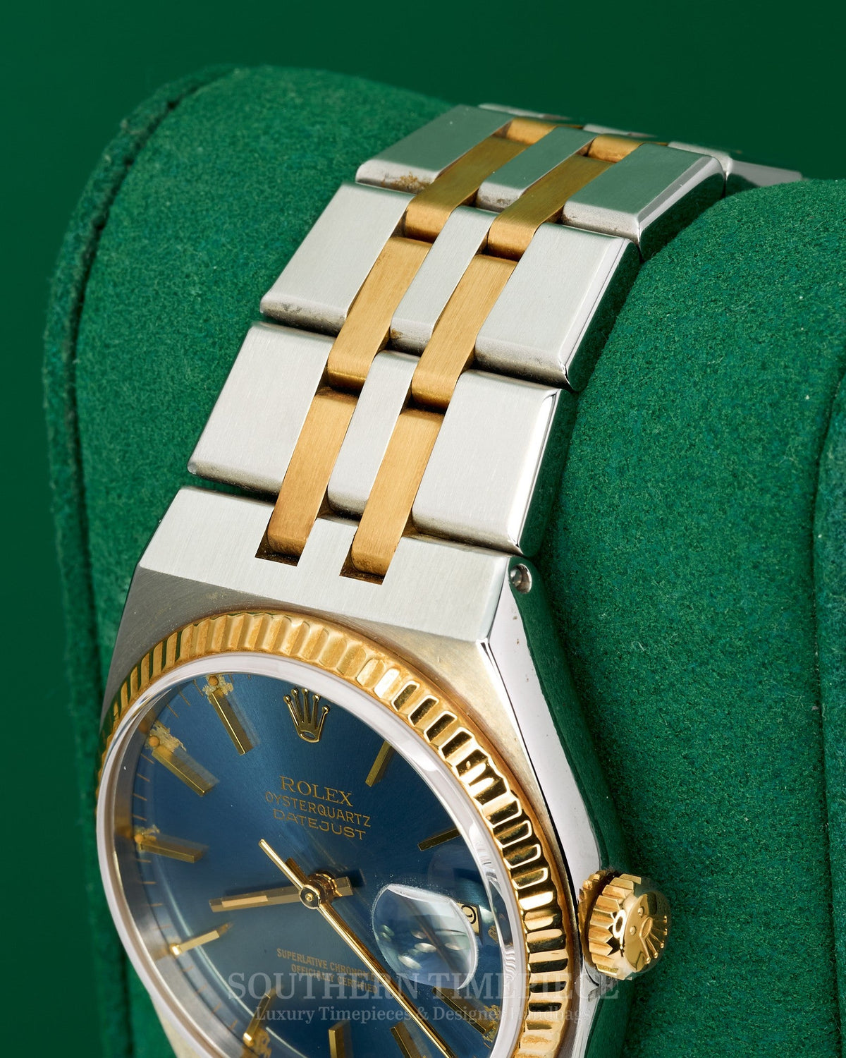 36mm Rolex Datejust Oysterquartz in 18kt Yellow Gold and Stainless with Blue Stick Dial (Ref: 17013)(Year: 1986)