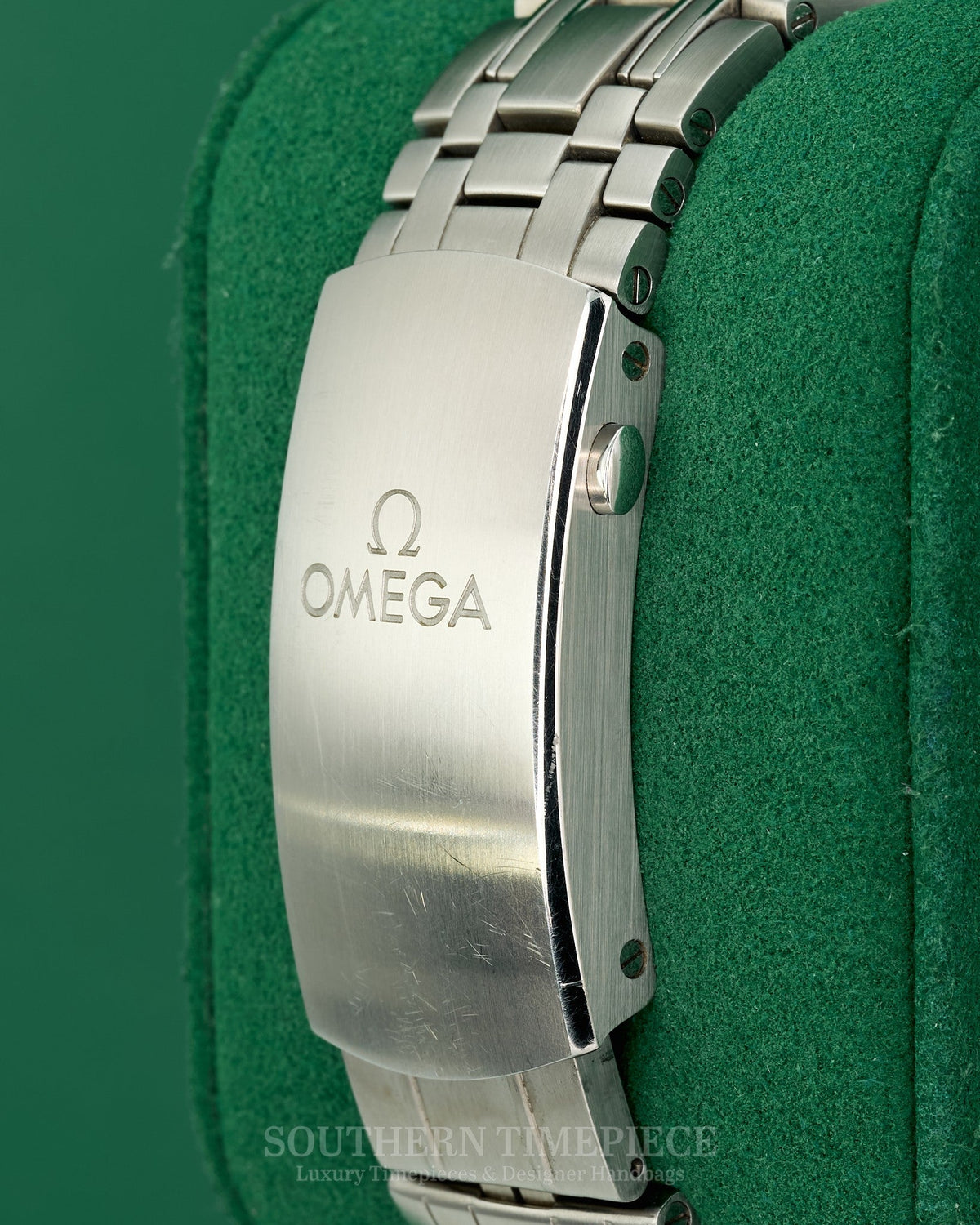 42mm Omega Seamaster "Tokyo Olympics 2020" with White Dial/Blue Bezel in Stainless Steel (Ref: 52230422004001)(Year: 2021)(Box & Papers)