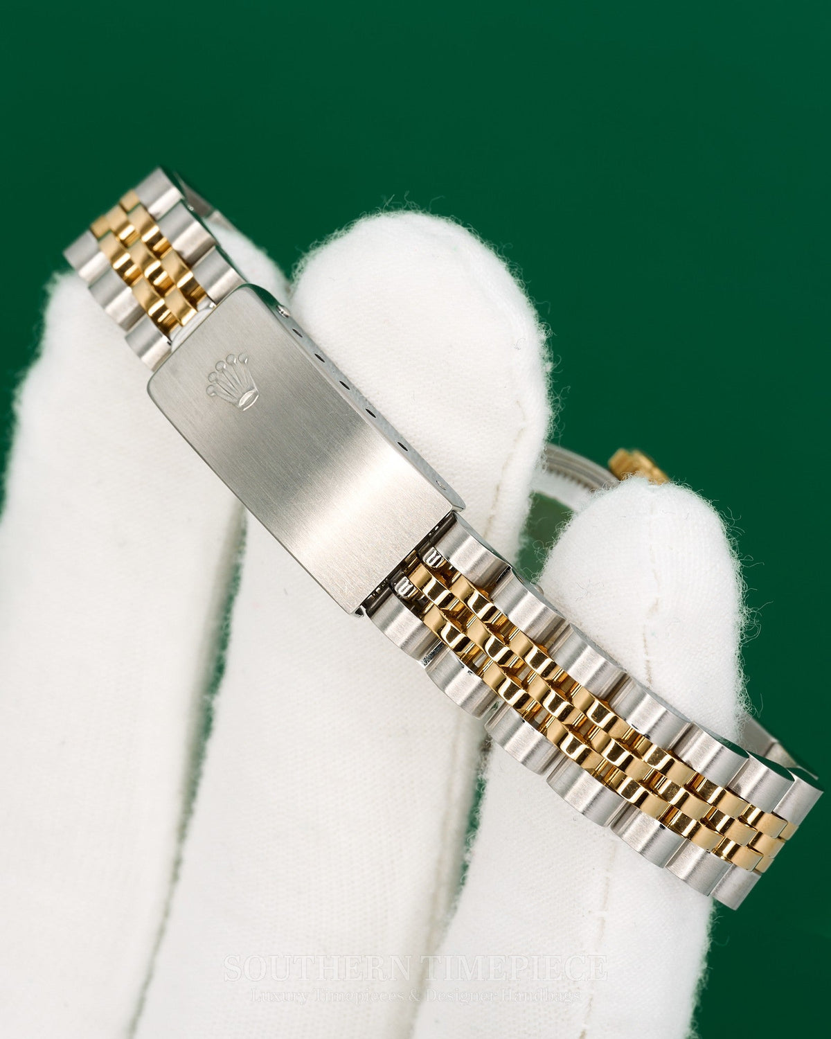 26mm Rolex Datejust with Champagne Anniversary Diamond Dial in 18kt Yellow Gold & Stainless on Jubilee (Ref: 69173)(Year: 1994)(Box & Papers)