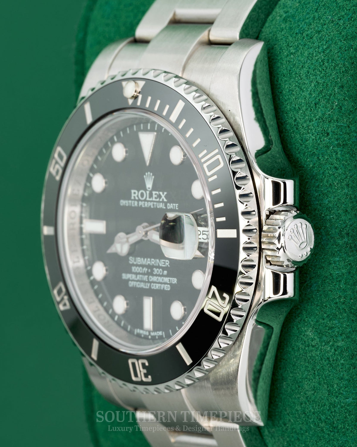 40mm Rolex Submariner Date in Stainless Steel on Oyster (Ref: 116610LN)(Year: 2015)(Box & Papers)