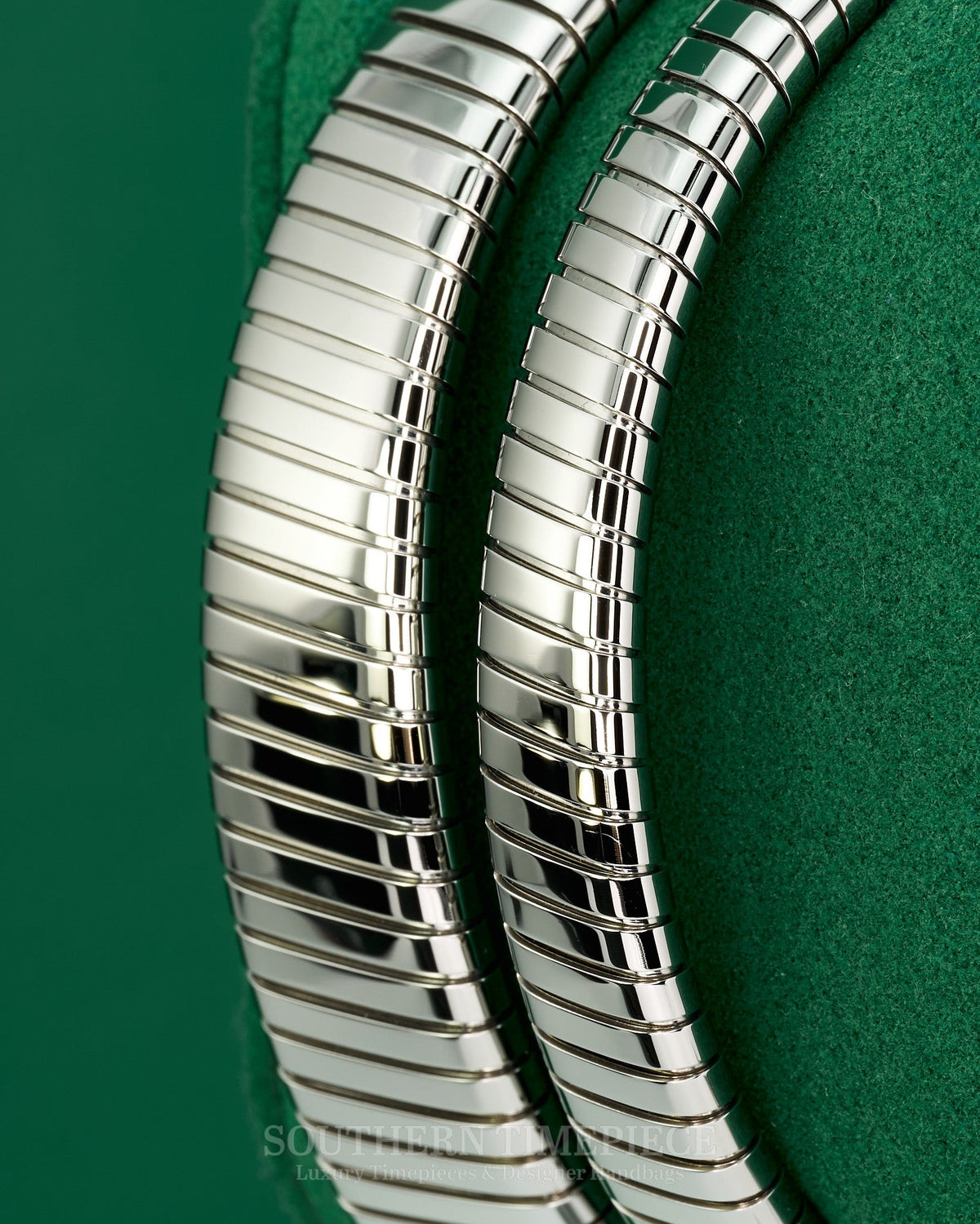 35mm Bvlgari Serpenti Tubogas Watch with Silver Dial in Stainless Steel with Double Spiral Bracelet (Ref: 101911)(Year: 2020)(Box & Papers)