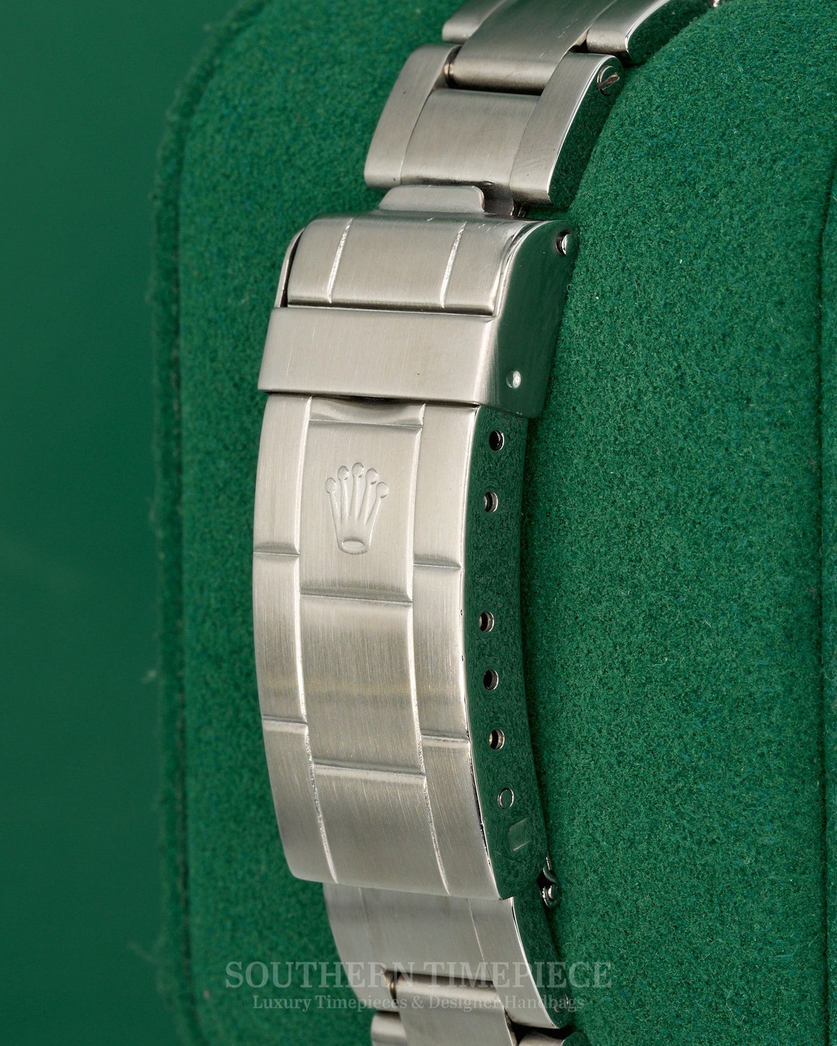 40mm Rolex GMT Master II "Coke" "Fat Lady" in Stainless Steel on Oyster (Ref: 16760)(Year: 1985)(Vintage)