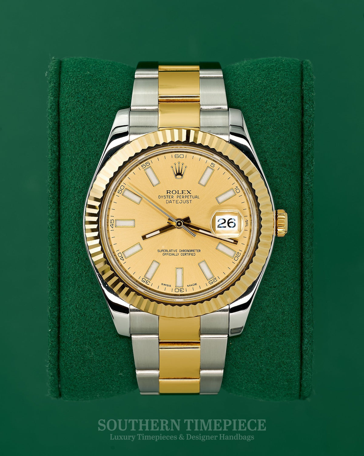 41mm Rolex Datejust in 18kt Yellow Gold and Stainless with Champagne Stick Dial on Oyster (Ref: 116333)(Year: 2011)(Box & Papers)