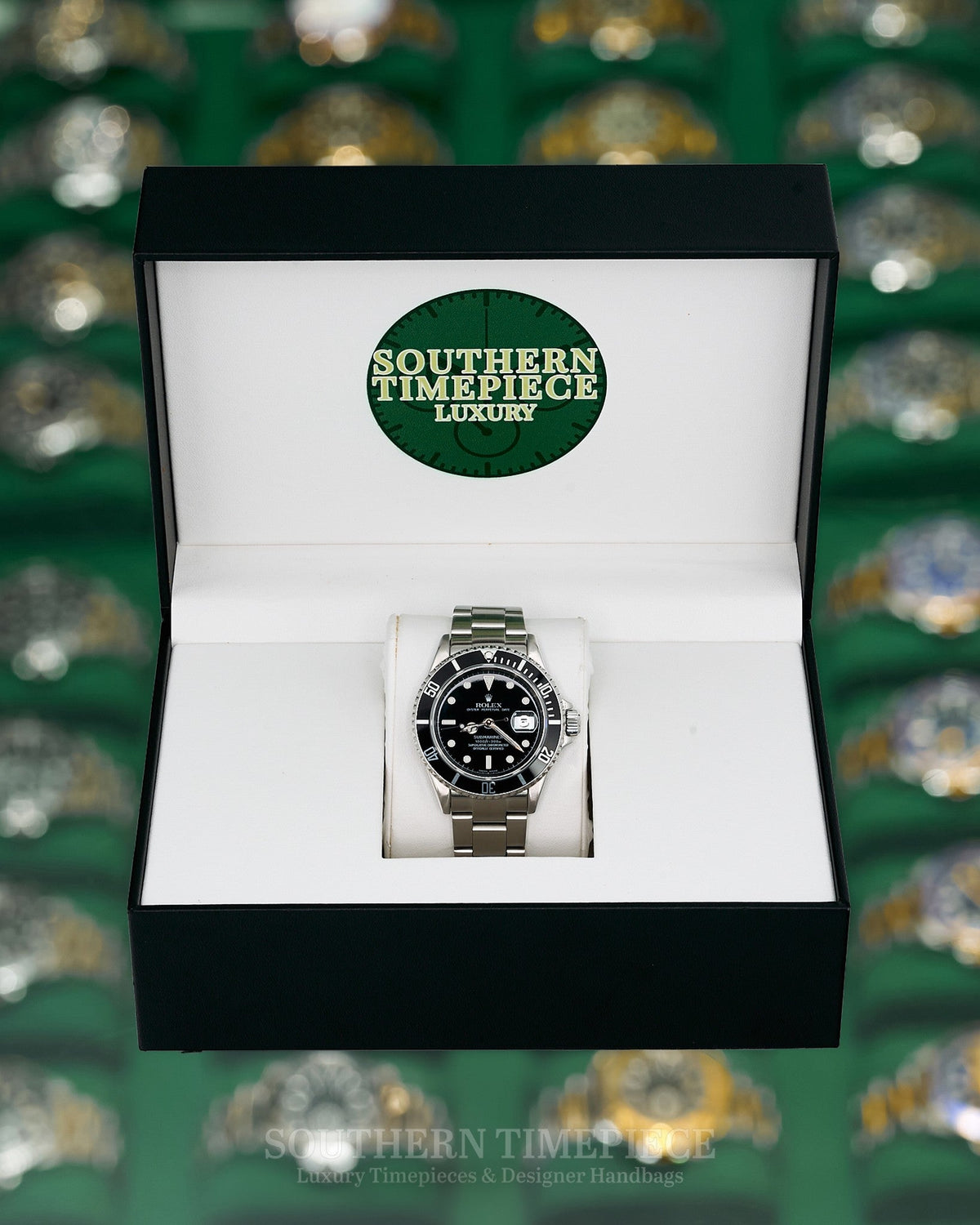 40mm Rolex Submariner Date with Black Dial and Bezel in Stainless Steel on Oyster (Ref: 16610)(Year: 2004)