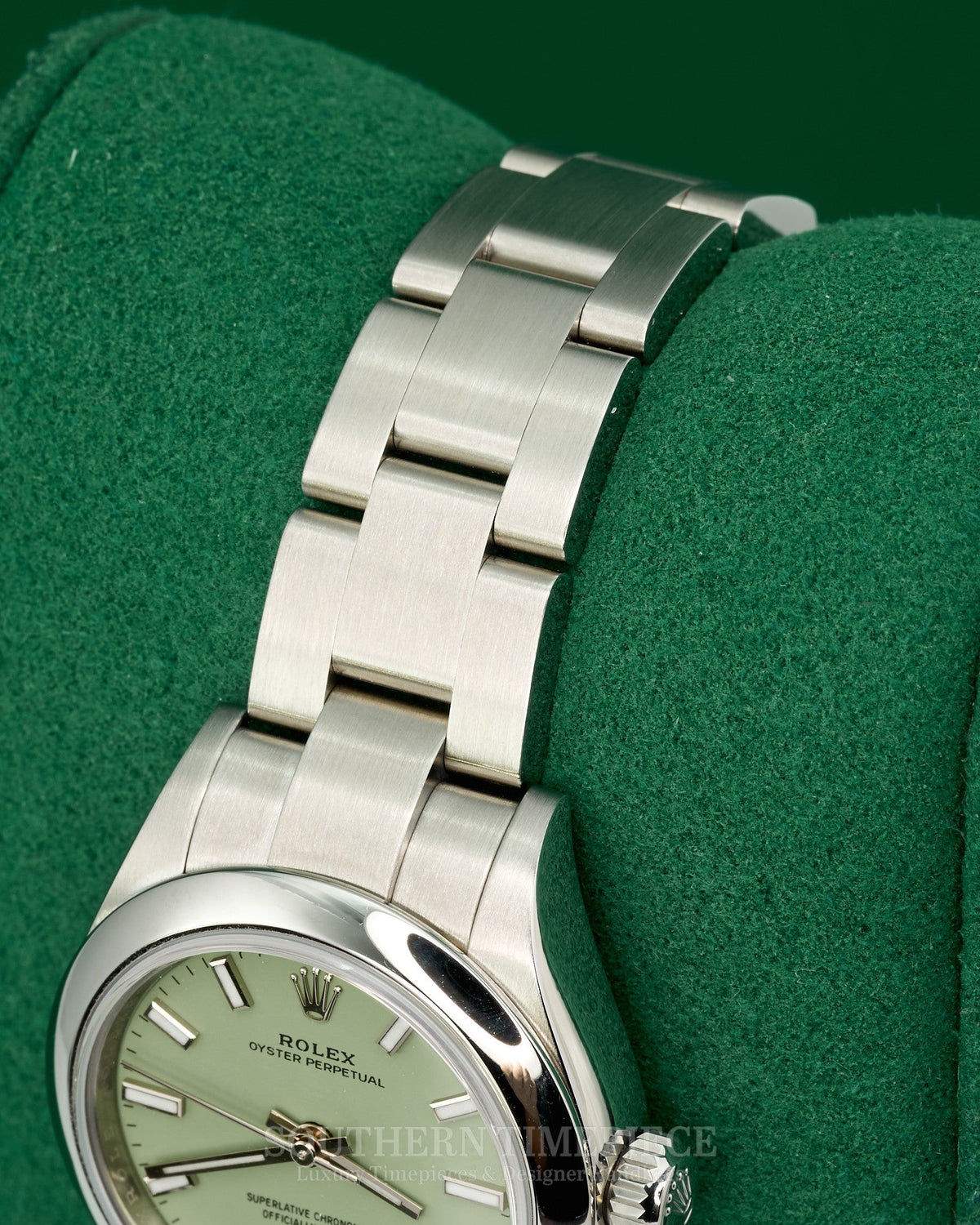 Brand New 2026 28mm Rolex Oyster Perpetual "Pistachio" in Stainless Steel on Oyster (Ref: 276200)(Year: 2026)(Box & Papers)