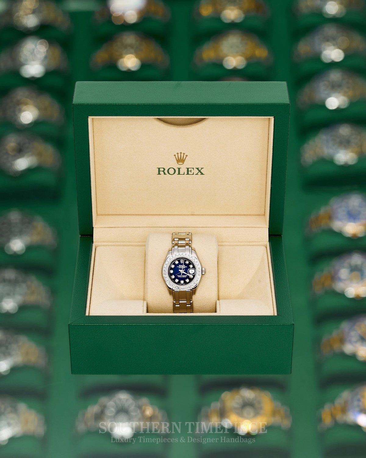 29mm Rolex Pearlmaster/Masterpiece in Solid 18kt White Gold with a Custom Blue Ombre Diamond Dial and Diamond Bezel (Ref: 80329)(Year: 1999)