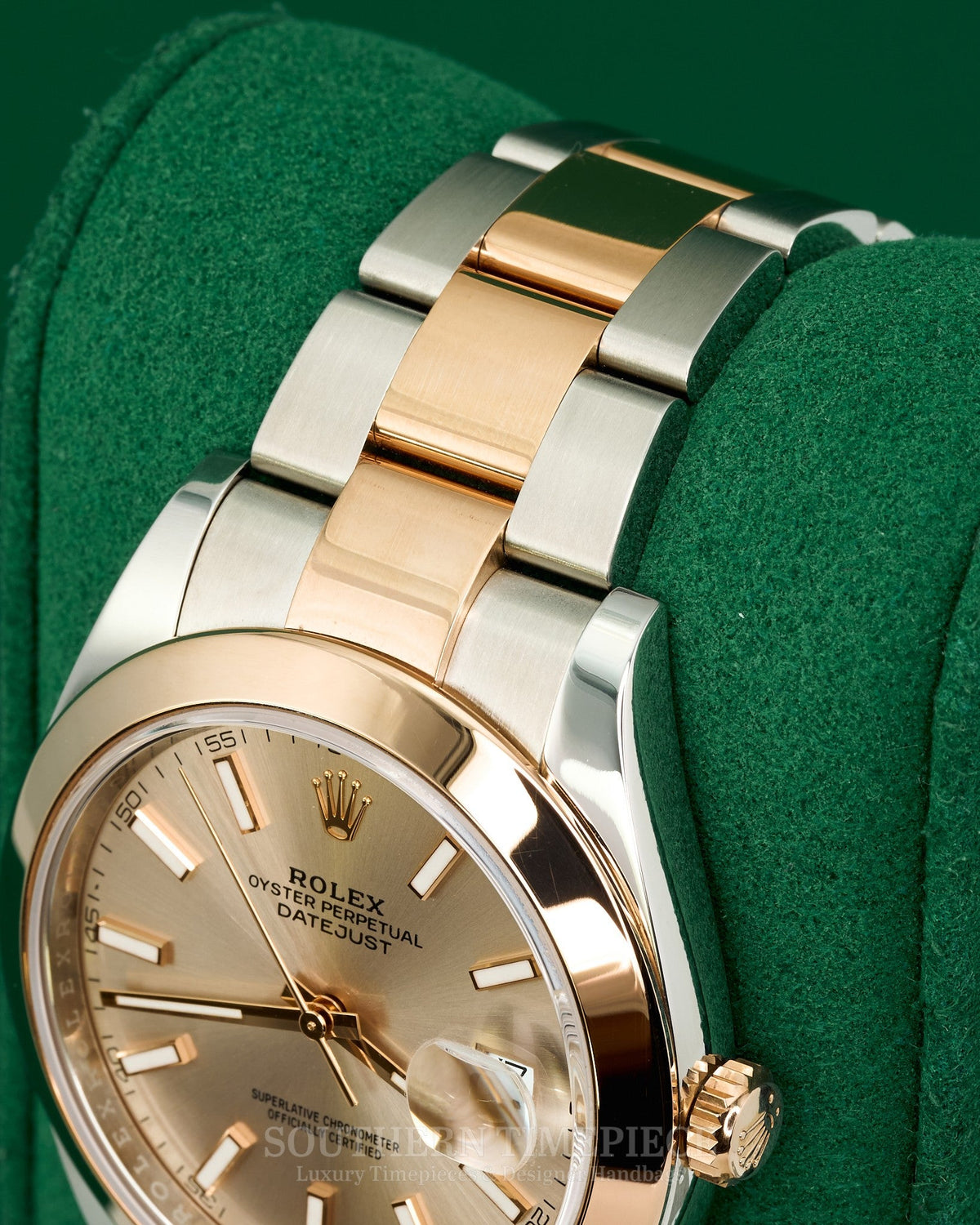 41mm Rolex Datejust 18kt Everose Gold and Oystersteel featuring a Sundust Stick Dial (Ref: 126301)(Box & Papers)