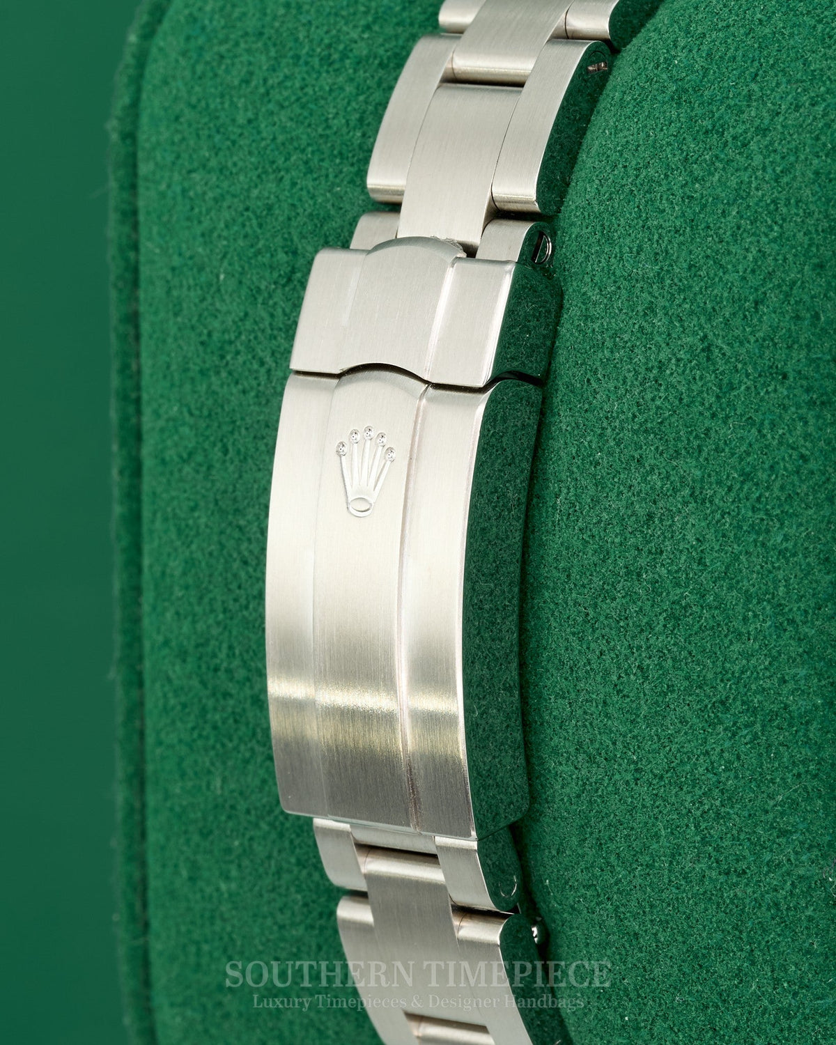 Brand New 2026 28mm Rolex Oyster Perpetual "Pistachio" in Stainless Steel on Oyster (Ref: 276200)(Year: 2026)(Box & Papers)