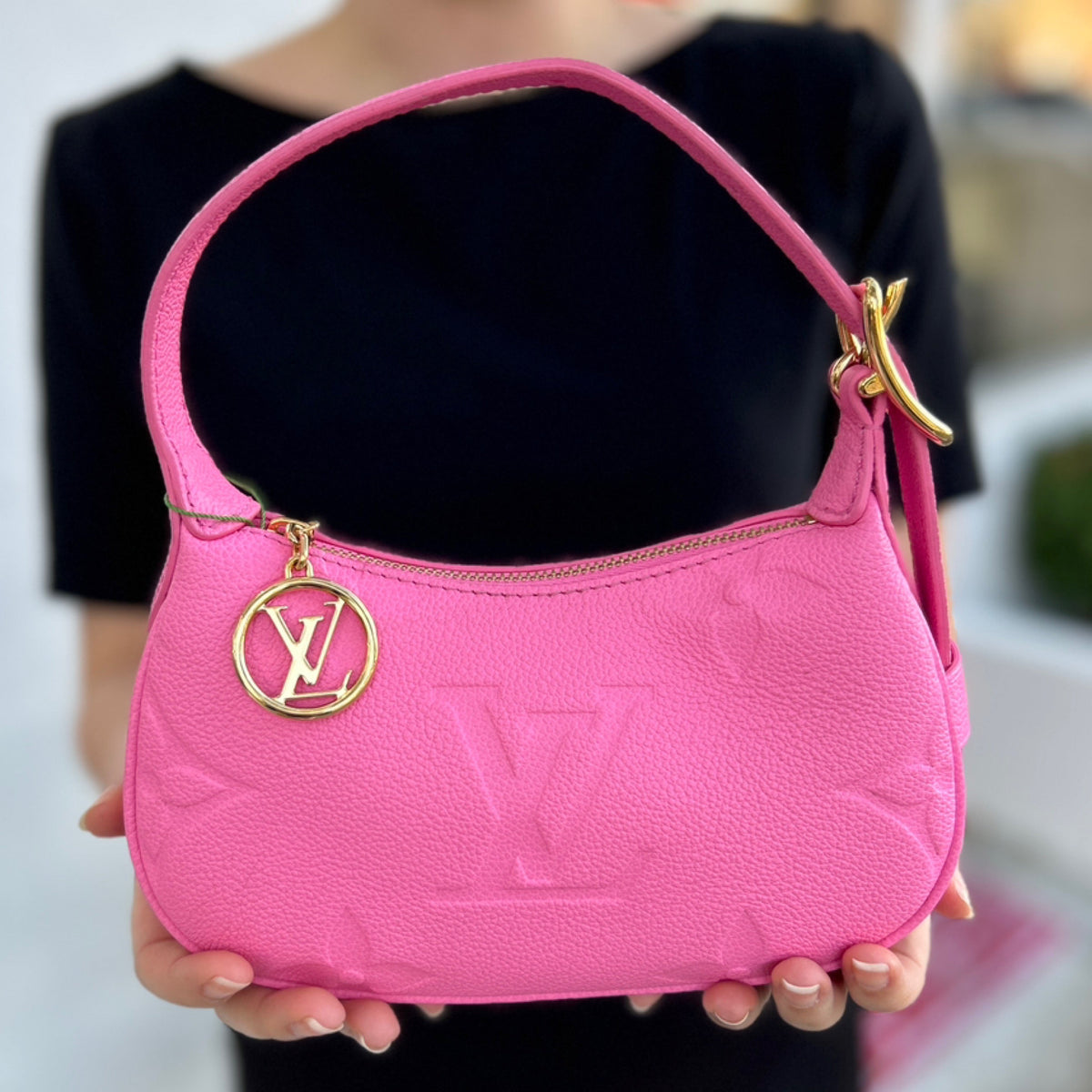 Louis Vuitton Moon Pochette - Pink Giant Empreinte Leather