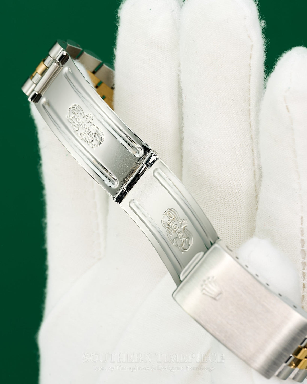36mm Rolex Datejust with Champagne Stick Dial in 18kt Yellow Gold and Stainless on Jubilee (Ref: 16233)(Year: 1990)