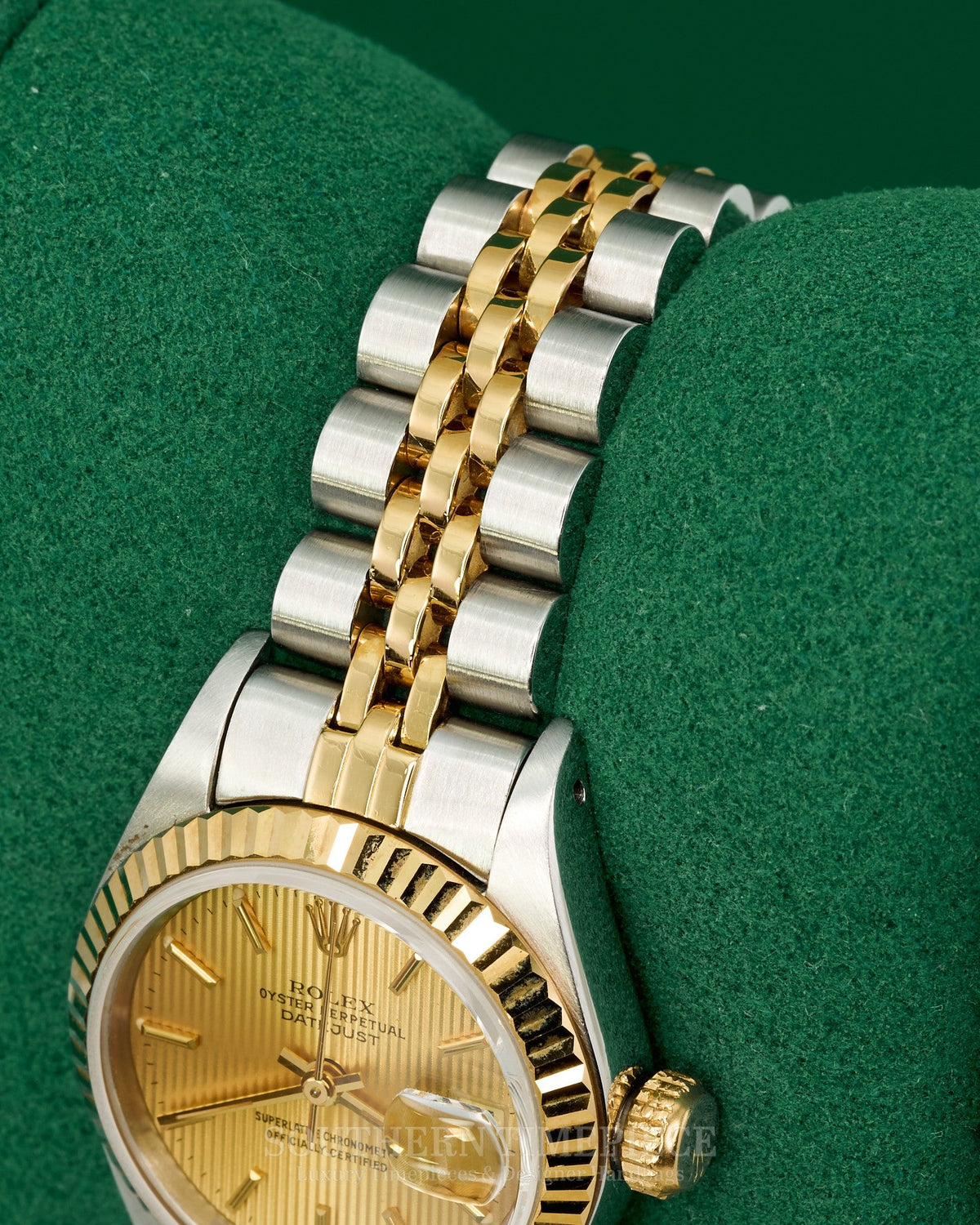 26mm Rolex Datejust with Champagne Tapestry Dial in 18kt Yellow Gold and Stainless on Jubilee (Ref: 69173)(Year: 1991)