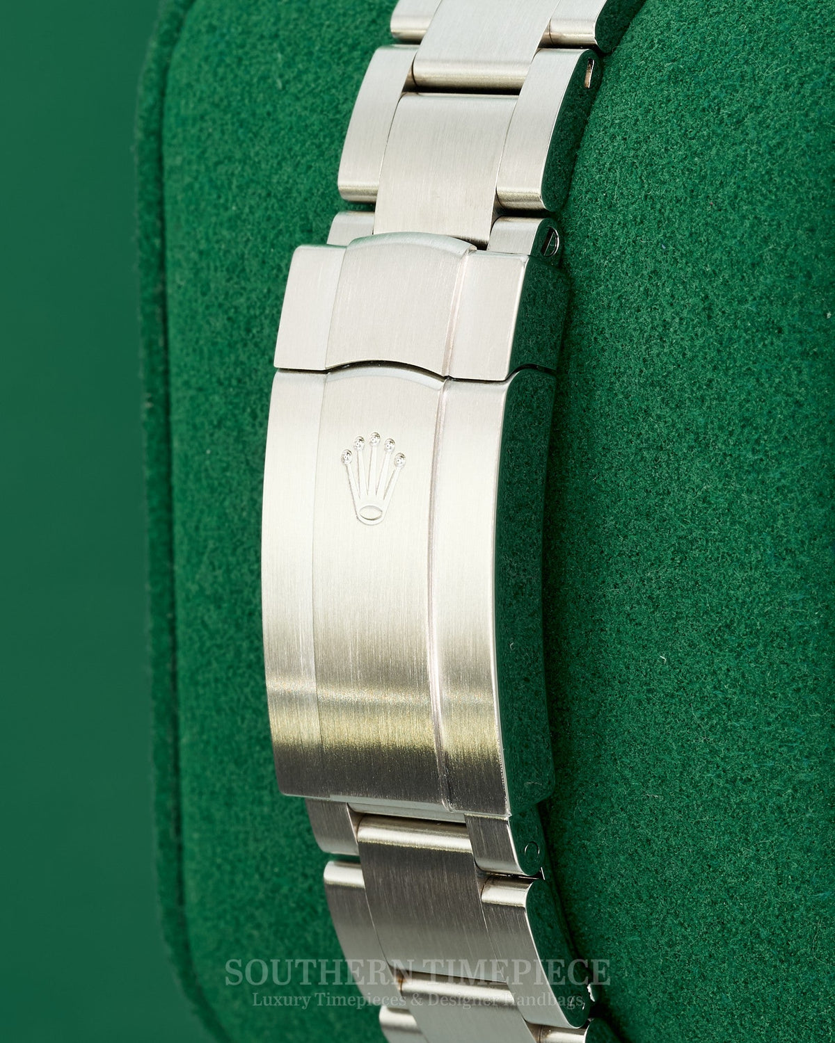 41mm Rolex Oyster Perpetual Silver Stick in Stainless Steel on Oyster (Ref: 124300)(Year: 2020)(Box & Papers) (6823367)