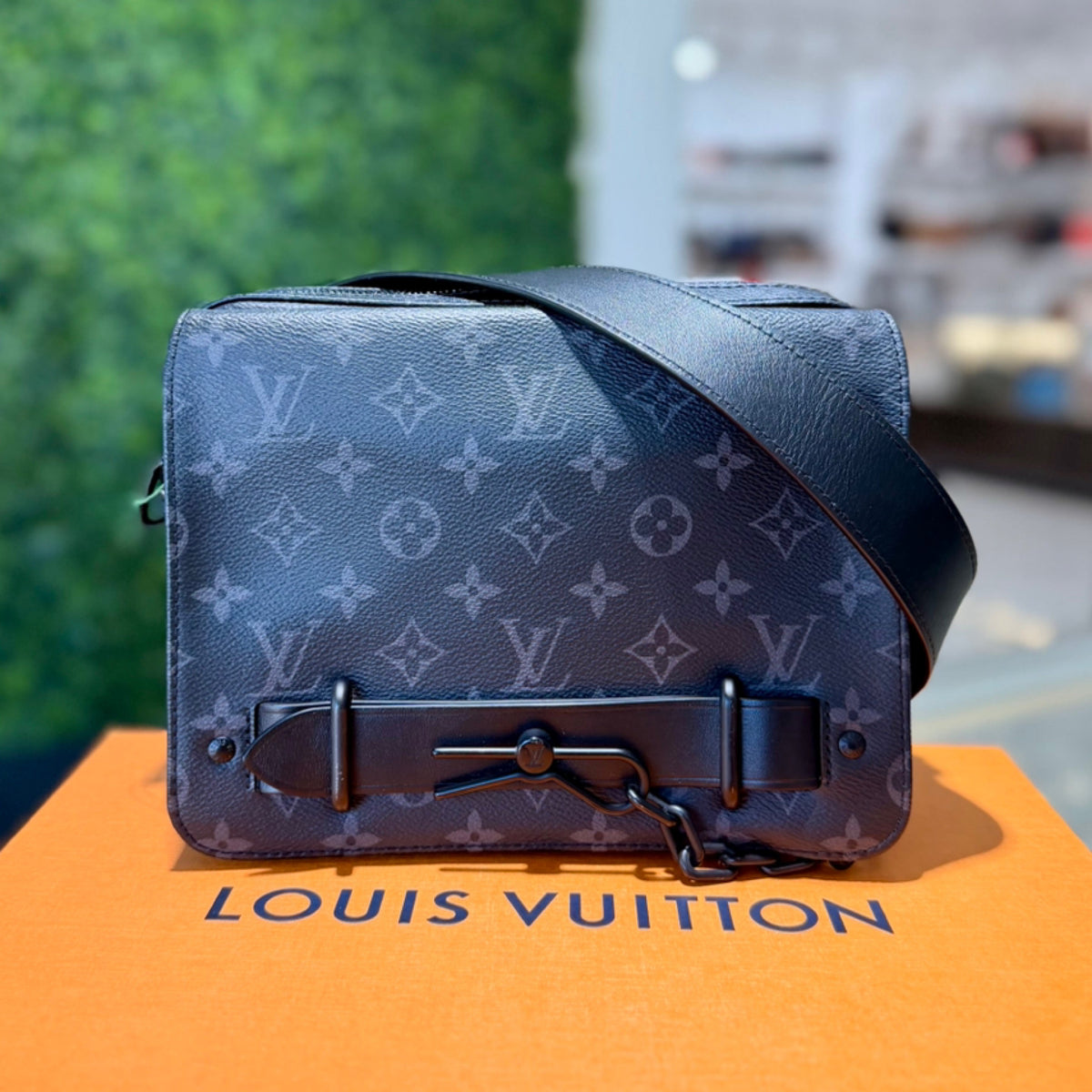Louis Vuitton Steamer Messenger - Monogram Eclipse Canvas