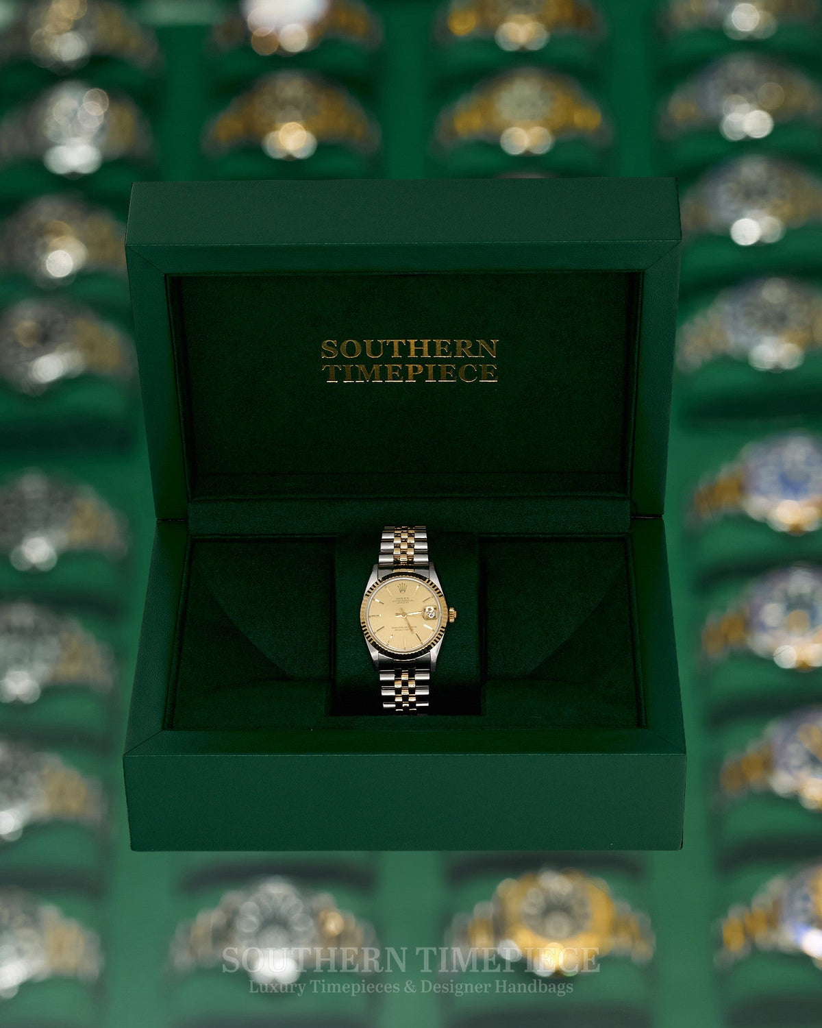 31mm Rolex Datejust with Champagne Stick Dial in 18kt Yellow Gold and Stainless on Jubilee (Ref: 68273)(Year: 1984) (Q252920)