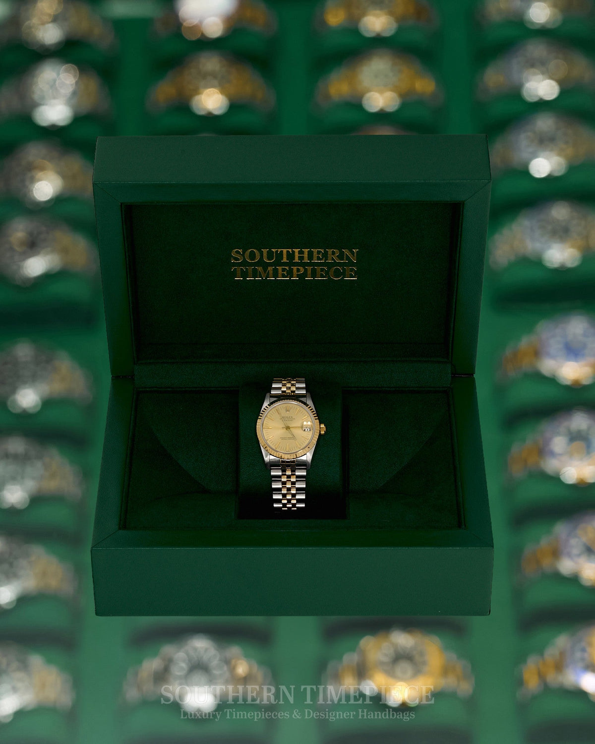 31mm Rolex Datejust with Champagne Stick Dial in 18kt Yellow Gold and Stainless on Jubilee (Ref: 68273)(Year: 1984)