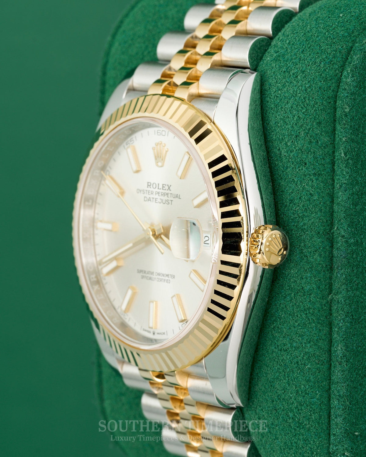 41mm Rolex Datejust with Silver Stick Dial in 18kt Yellow Gold and Stainless on Jubilee (Ref: 126333)(Year: 2016+)(Box & Appraisal)