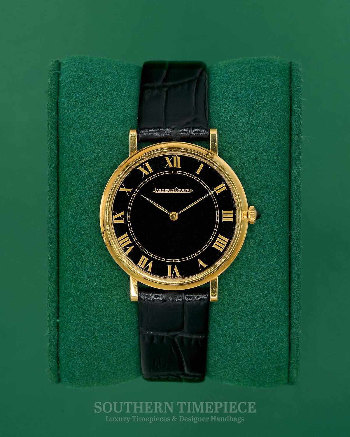 34mm Jaeger-LeCoultre Classic Ultra Thin in Solid 18kt Yellow Gold on Black Leather (Ref: 9212)(Year: ~1980's)