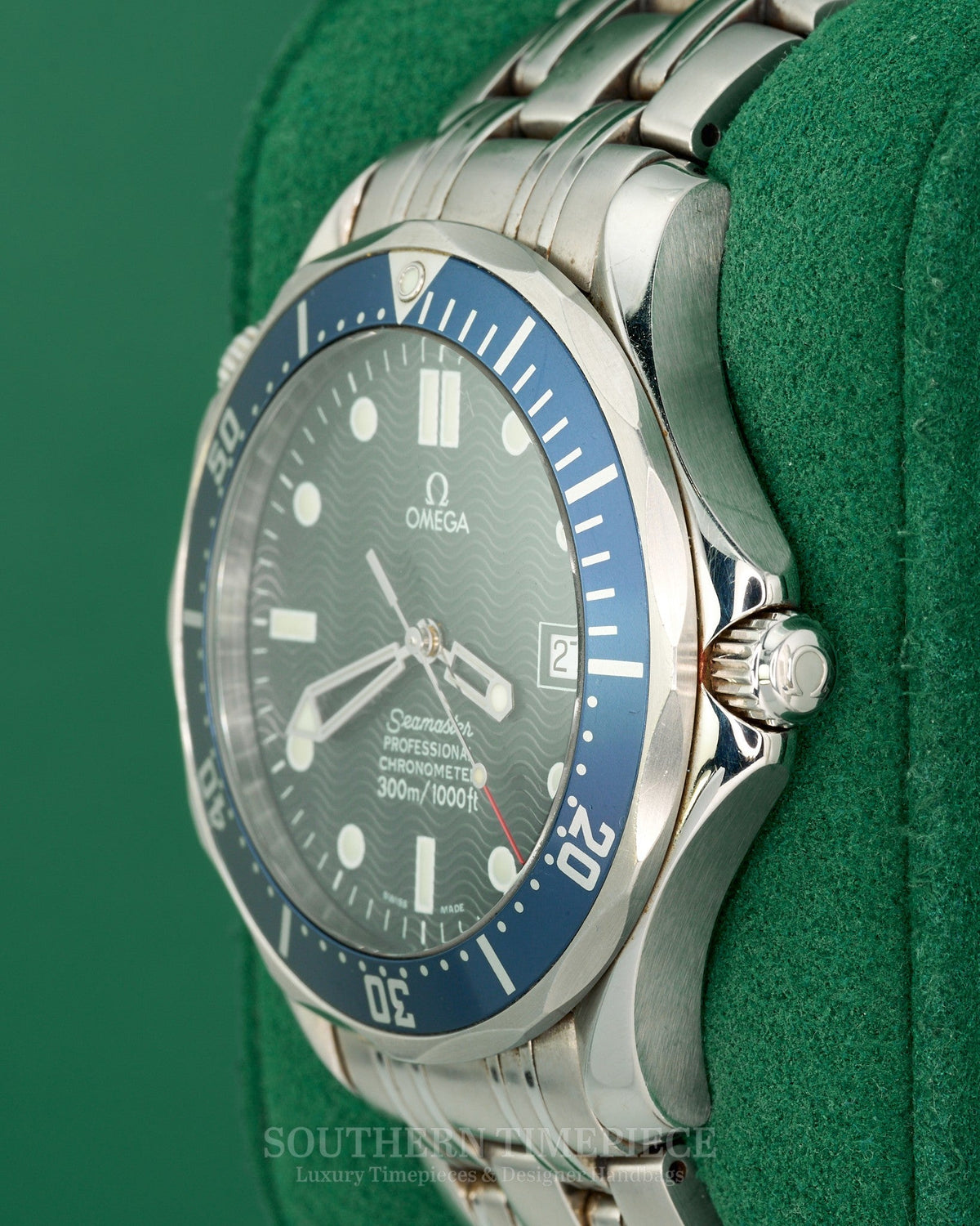41mm Omega Seamaster James Bond with Blue Dial and Bezel in Stainless Steel (Ref: 2531.80.00)(Year: ~1993-2006)