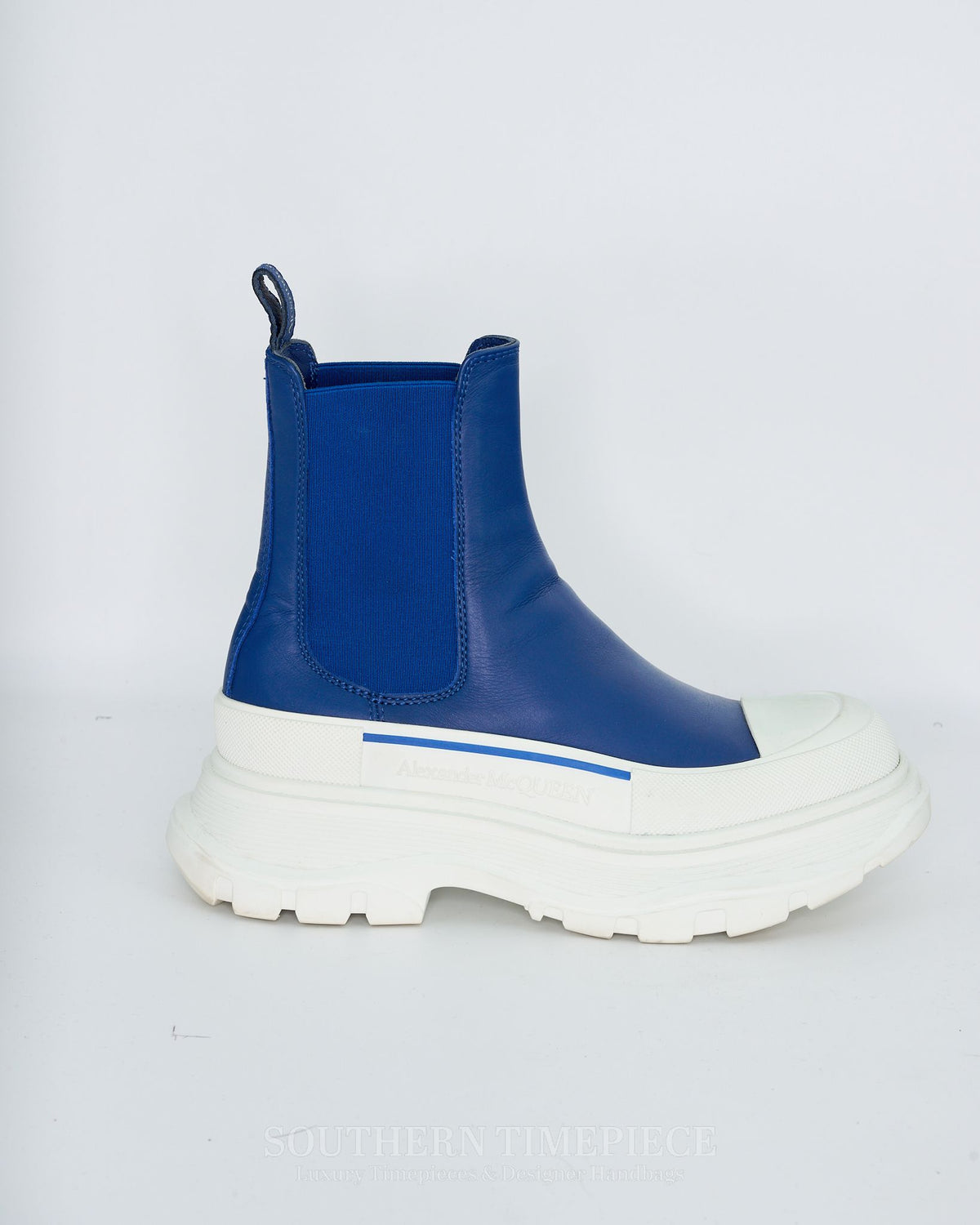 Alexander McQueen Tread Slick Ankle Boots - Blue- Women's