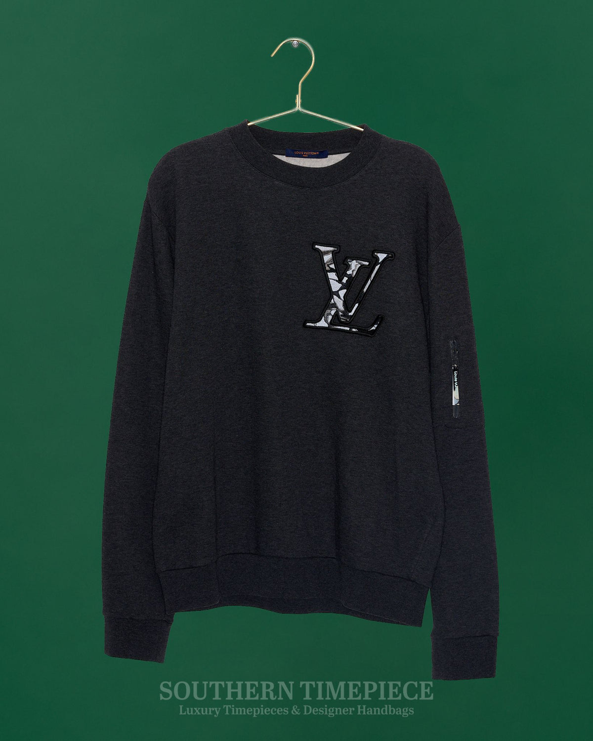 Louis Vuitton 2024 LV Logo Sweatshirt - 100% Cotton (Size Large)