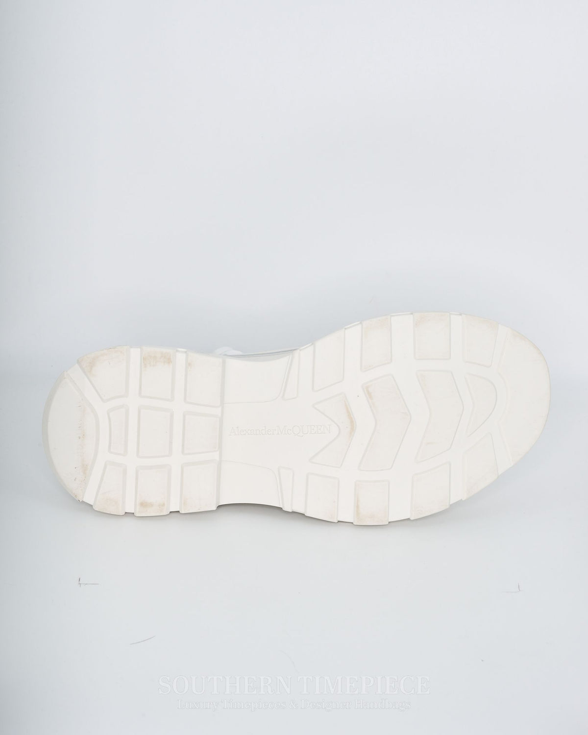 Alexander McQueen Tread Sneaker Boots - Silver White