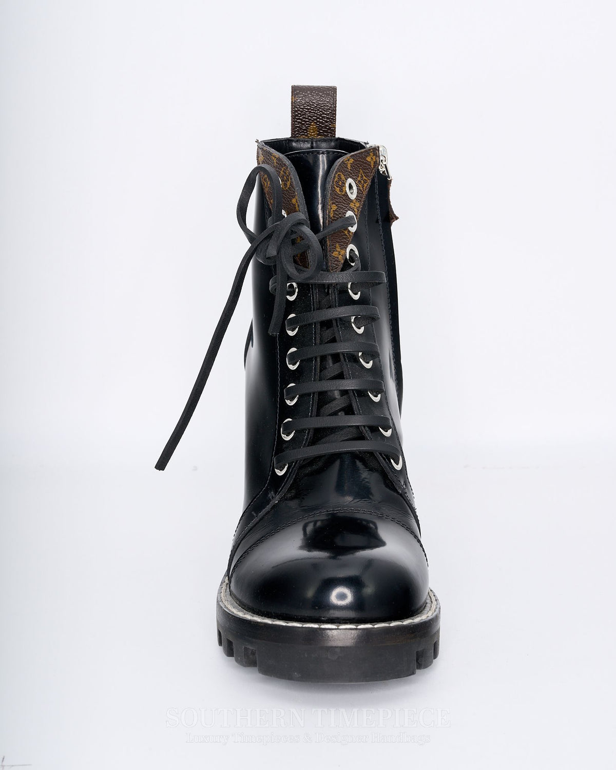 Louis Vuitton Leather Star Trail Ankle Boots Size 37