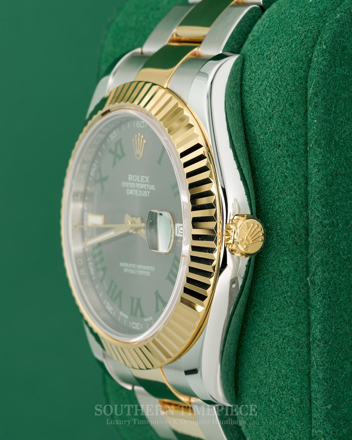 41mm Rolex Datejust "Wimbledon" in 18kt Yellow Gold and Stainless on Oyster (Ref: 116333)(Year: 2016)(Box & Papers)