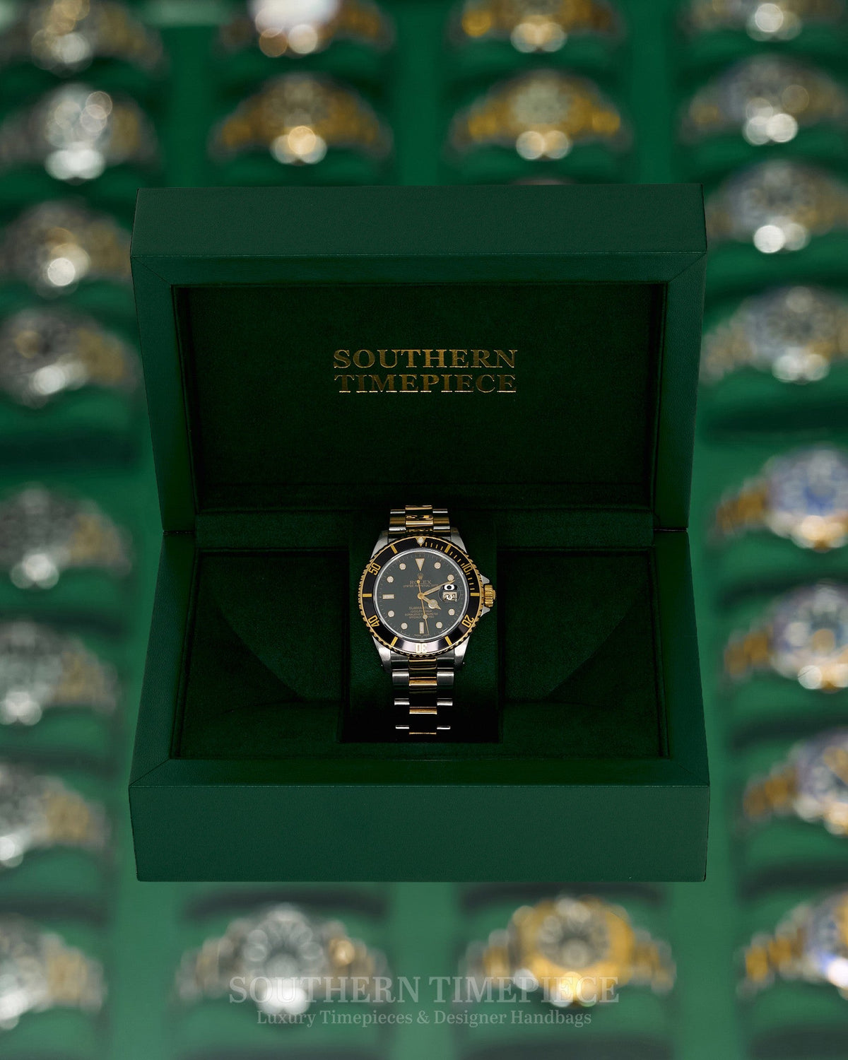 40mm Rolex Submariner with Black Dial and Bezel in 18kt Yellow Gold and Stainless on Oyster (Ref: 16803)(Year: 1985)
