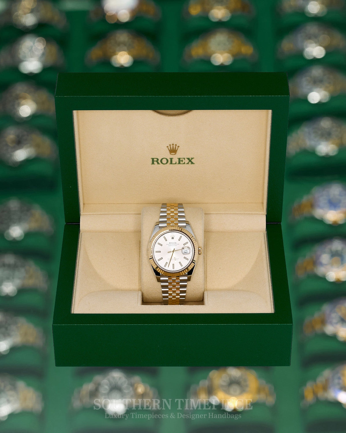 41mm Rolex Datejust with Silver Stick Dial in 18kt Yellow Gold and Stainless on Jubilee (Ref: 126333)(Year: 2016+)(Box & Appraisal)