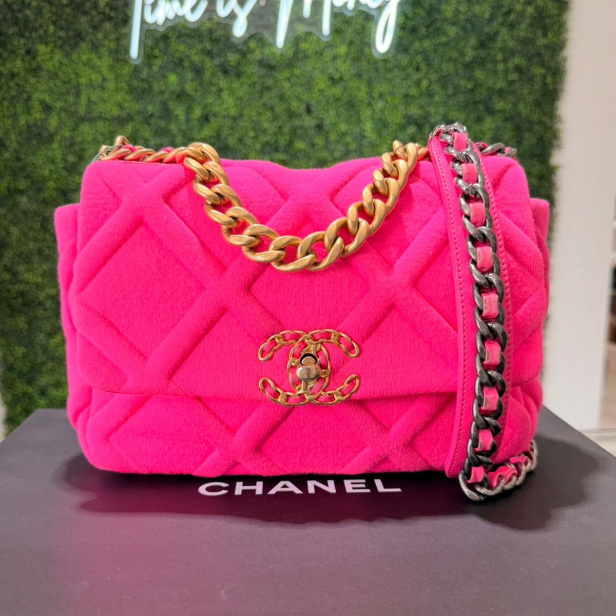 Chanel 19 Medium Flap Bag - Pink Quilted Jersey (2019)