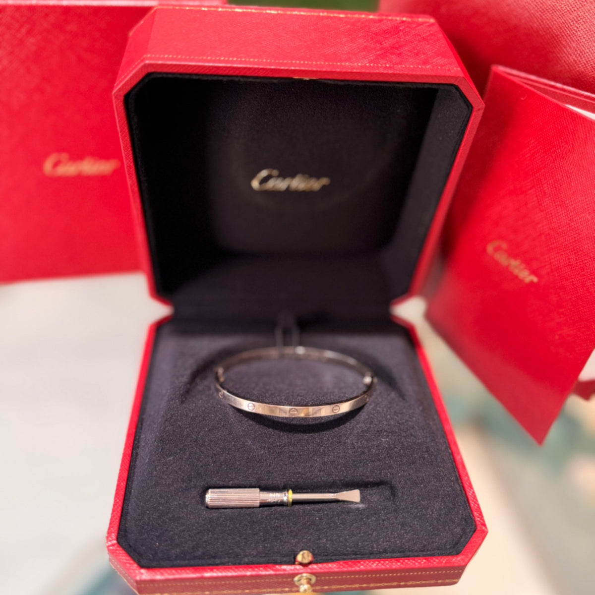 Cartier Love Bracelet, Small Model in 18kt White Gold (Sz 17cm) (2024)