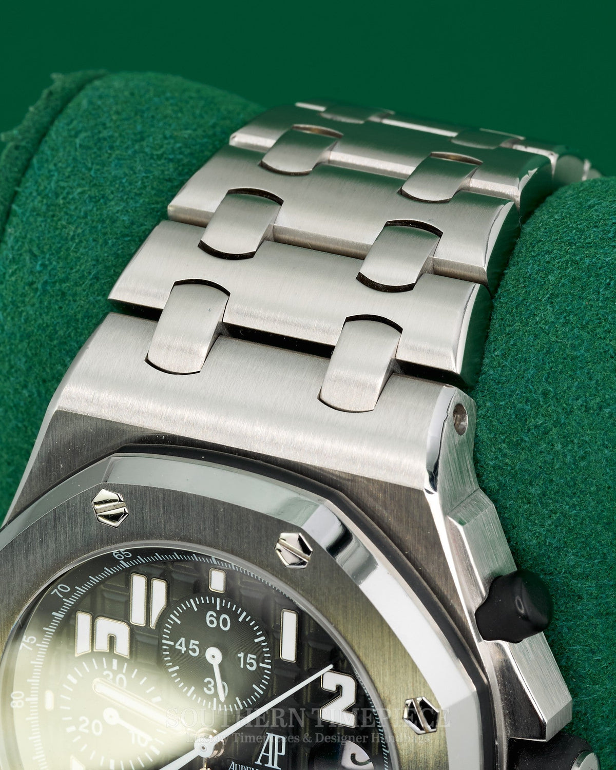 42mm Audemars Piguet Royal Oak Offshore in Stainless Steel on Stainless Bracelet (Ref: 26170ST)(Year: 2012)